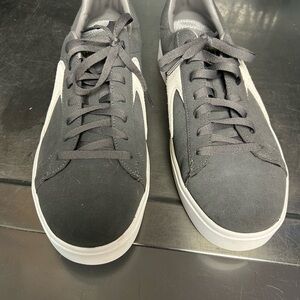 New Men's Skechers Grey Sneakers sz 13 NEW no box